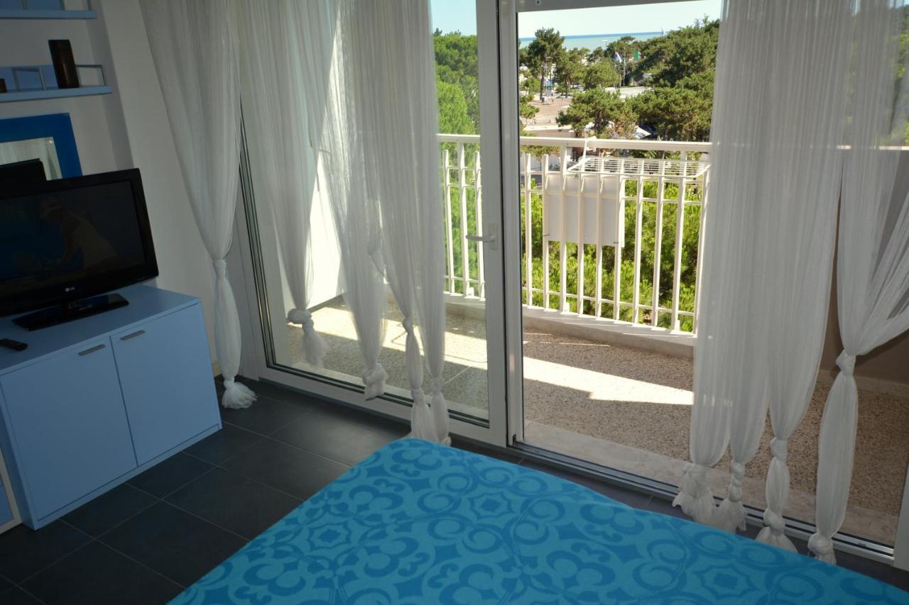 Lignano Pineta With Sea View Apartment Линяно Сабиадоро Екстериор снимка