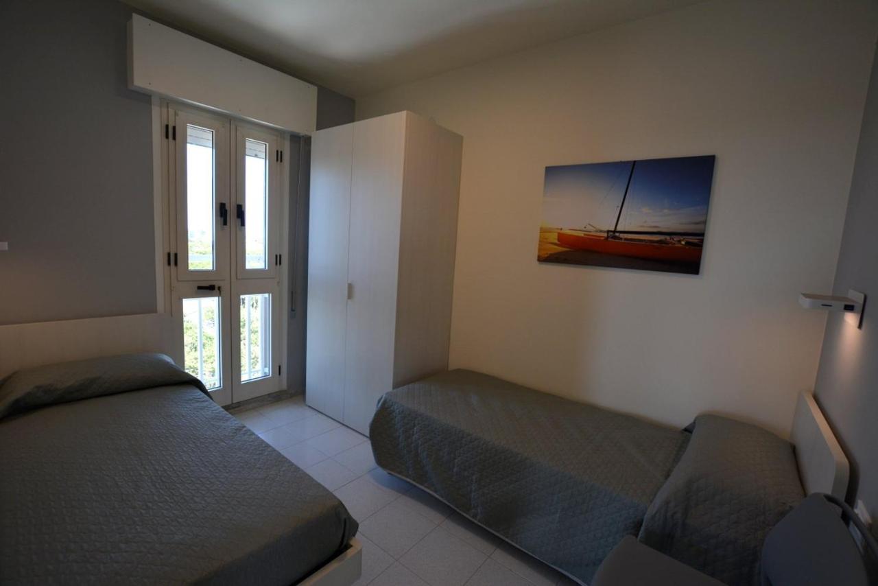 Lignano Pineta With Sea View Apartment Линяно Сабиадоро Екстериор снимка